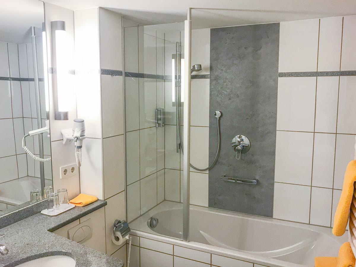Hotel Birkenhof Hanau Extérieur photo